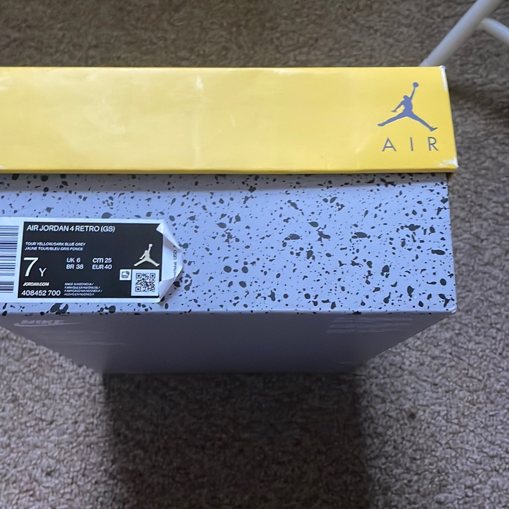 AIR JORDAN 4 RETRO GS 'LIGHTNING' 2021
